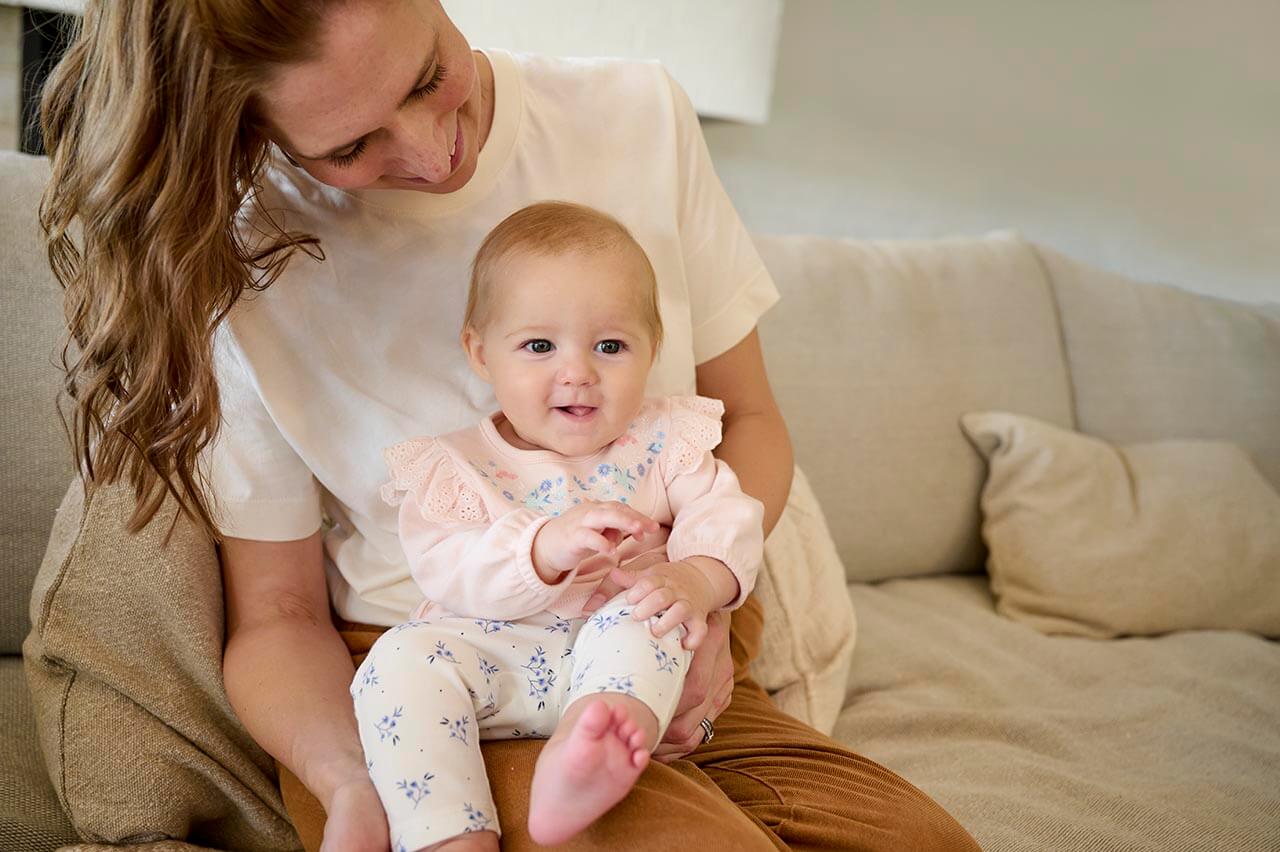 Burping, Rocking, Baby Bicycles: Effective Ways to Relieve Gas in Babies Before and After Feeding