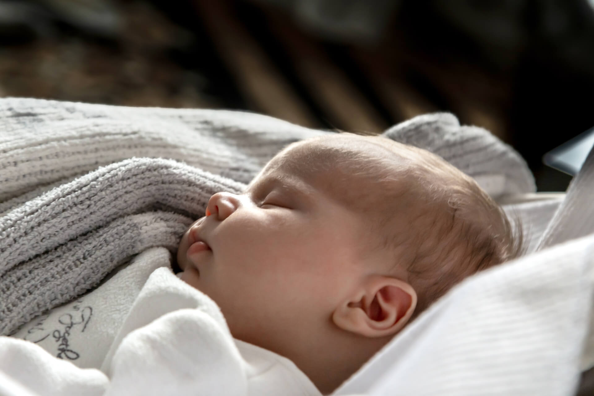 How to Help Your Baby Sleep Well When Even Away from Home