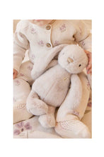 Load image into Gallery viewer, Snuggle Bunnies - Penelope - Beige