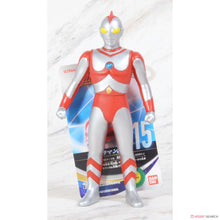 Load image into Gallery viewer, Bandai Ultraman Hero 15 Ultraman 80