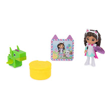 Load image into Gallery viewer, Spinmaster Gabby's Dollhouse Gabby's the Brave and Dragon Figure Set