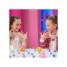 Load image into Gallery viewer, Bandai Pinky Promise Gemmy Friends the Royals 8 Packs Assorted