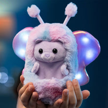 Load image into Gallery viewer, Curlimals Flutter Wonders Bella Bear