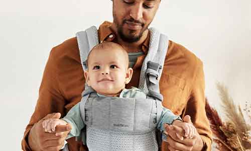 How to carry your baby facing outward in Baby Carrier Harmony
