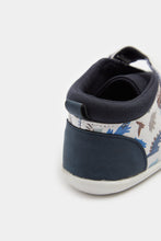 Load image into Gallery viewer, Mothercare Ice Age Crawler Shoes