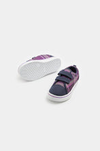 Load image into Gallery viewer, Mothercare Check Canvas Trainers