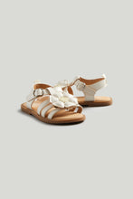 Load image into Gallery viewer, Mothercare White Daisy Sandals