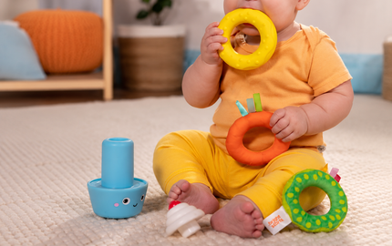 How to Choose The Right Toys for Your Newborn