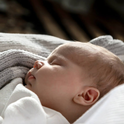 How to Help Your Baby Sleep Well When Even Away from Home