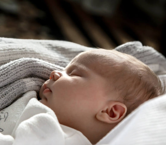 How to Help Your Baby Sleep Well When Even Away from Home
