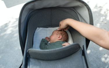7 Things To Consider When Buying A Stroller For Babies & Kids