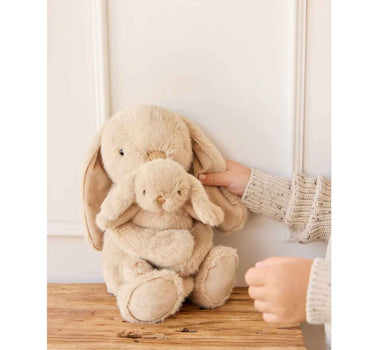 Snuggle Bunnies - Frankie the Hugging Bunny - Caramel