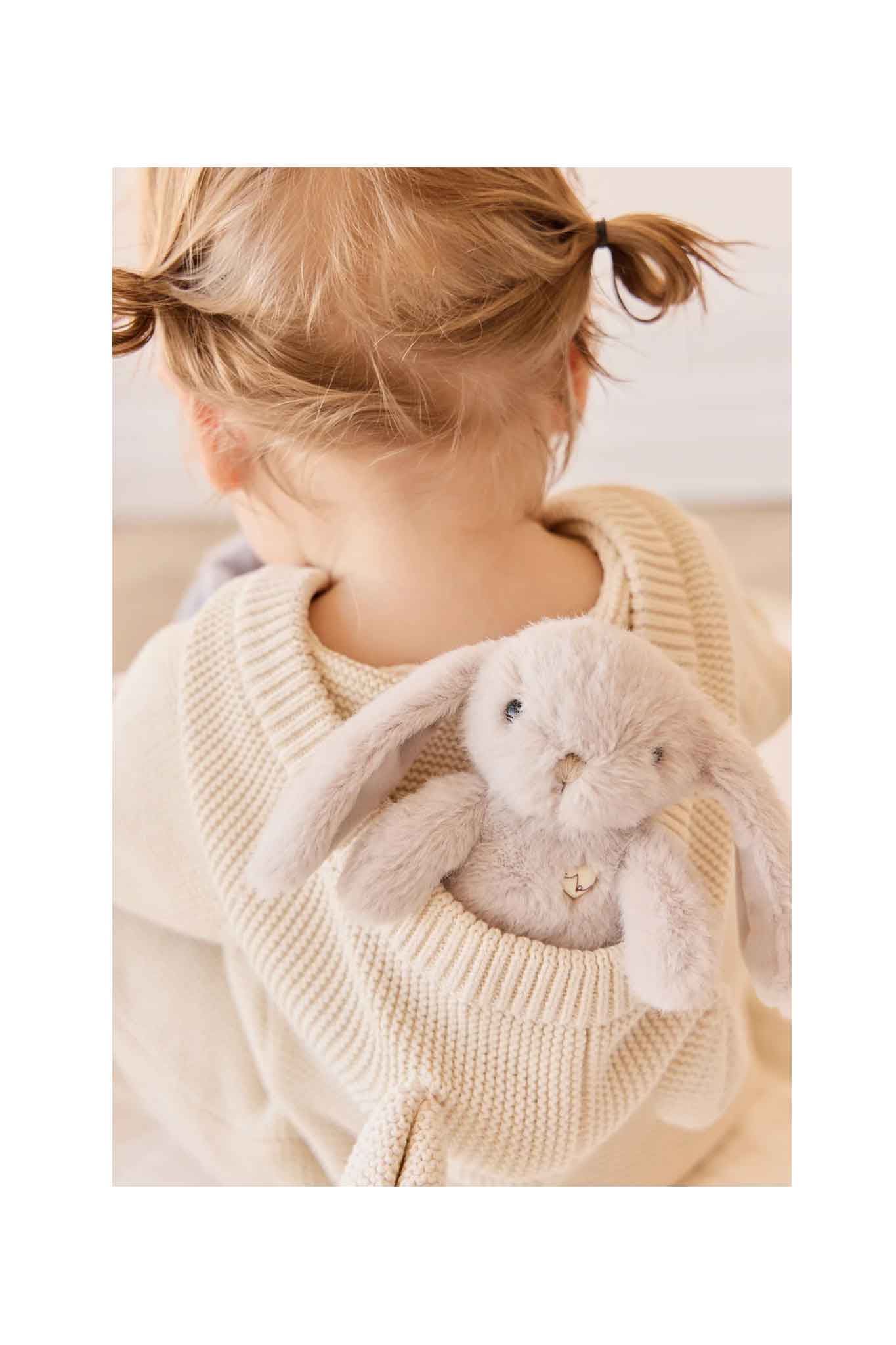 Snuggle Bunnies Little Penelope Beige