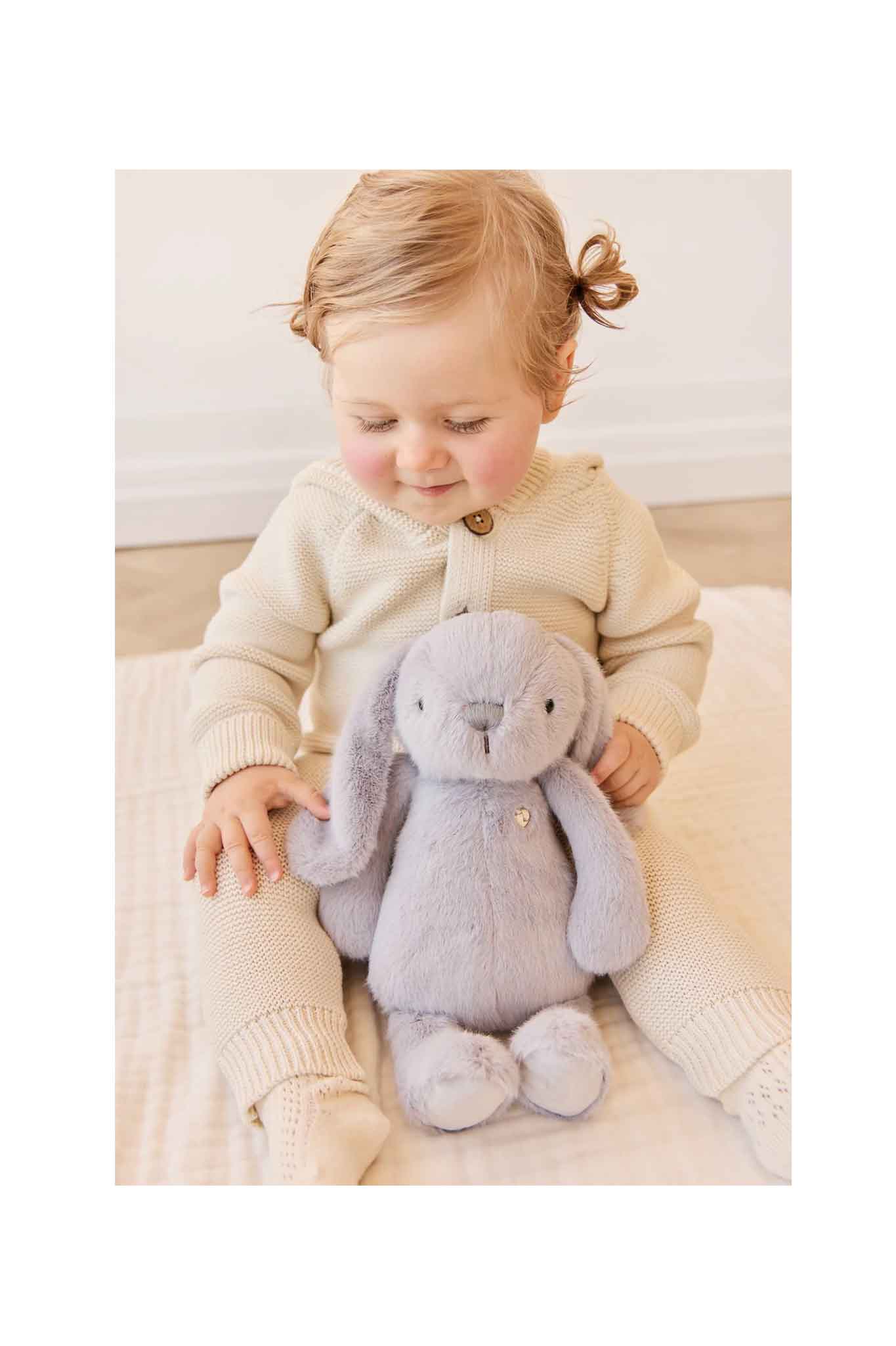 Snuggle Bunnies Penelope Silver