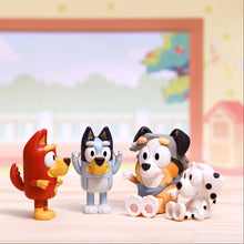 Load image into Gallery viewer, Bluey &amp; Family Figure 4 Packs Bluey, Chloe, Calypso &amp; Rusty
