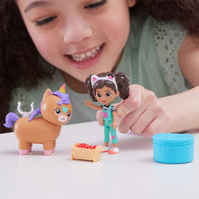 Load image into Gallery viewer, Gabby Dollhouse Gabby Girl And Kico Kittycorn Figure Set
