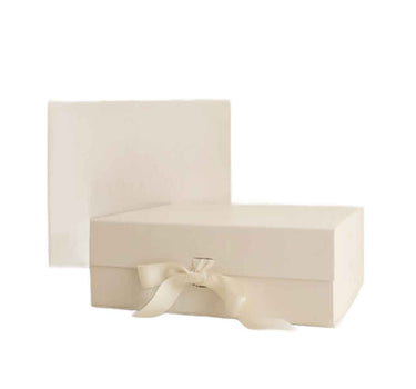 Jamie Kay Gift Box - Soft Cream