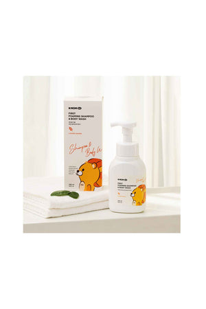 K-Mom First Foaming Shampoo & Body Wash 290ml