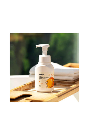 K-Mom First Foaming Shampoo & Body Wash 290ml