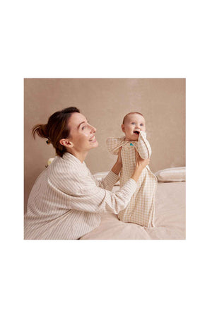 Love To Dream Swaddle Up Stage 1 1.0 Tog Original Cotton Houndstooth Tan