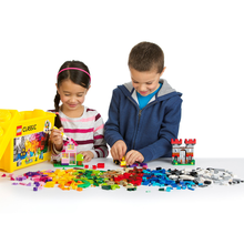 Load image into Gallery viewer, LEGO Classic Large Creative Brick Box
