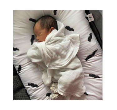 Finest Touch Duck Down Feather Infant Lounger Royal