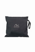 Load image into Gallery viewer, Mimosa Magnus V2 Foldable i-Size Car Seat
