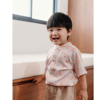 Not Too Big Fortune Neko Bamboo Shirt