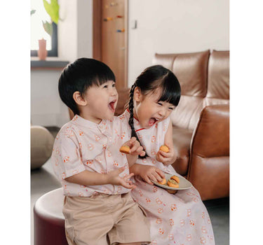 Not Too Big Fortune Neko Bamboo Shirt