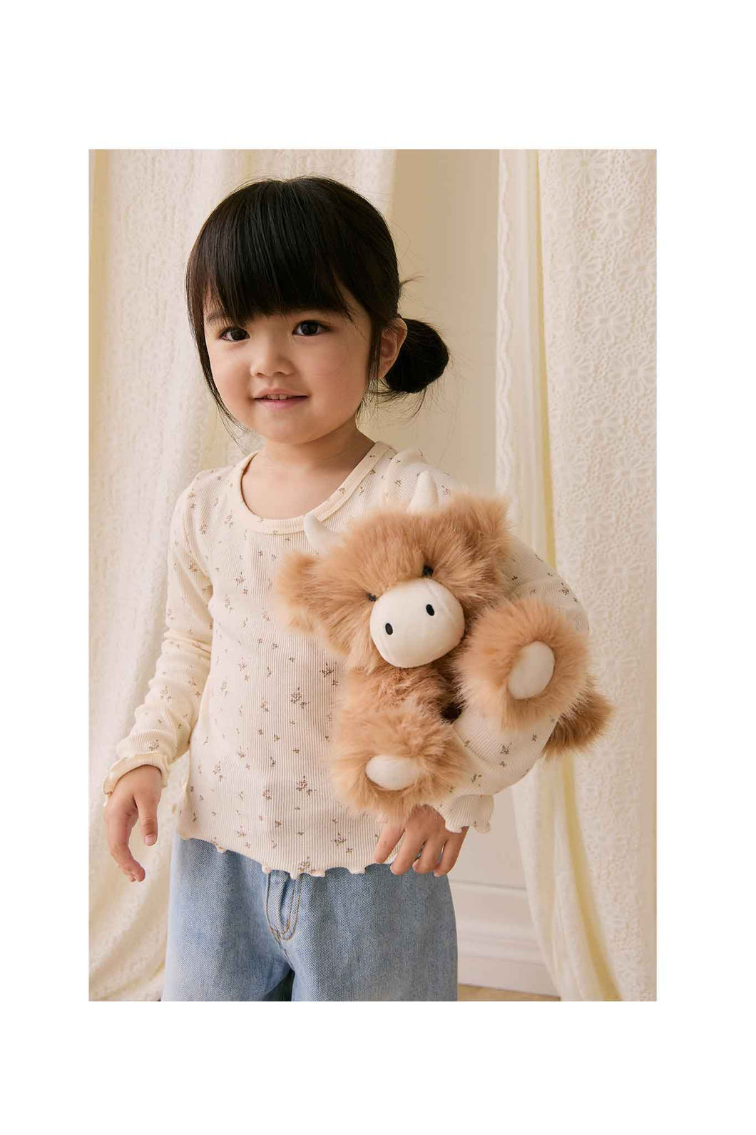 Snuggle Bunnies - Hilda The Highland Cow - Caramel