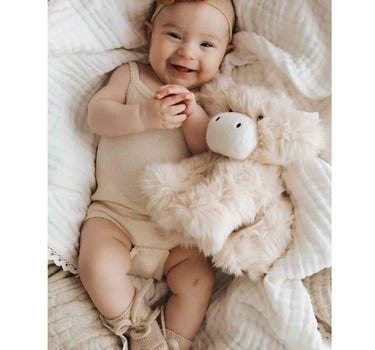 Snuggle Bunnies - Hilda The Highland Cow