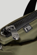 Load image into Gallery viewer, Mothercare Changing Bag Nylon Holdall
