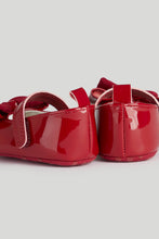 Load image into Gallery viewer, Mothercare Red Bow Pram Shoes

