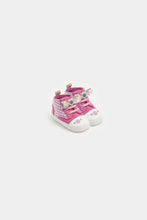 Load image into Gallery viewer, Mothercare Gingham Pram Trainers
