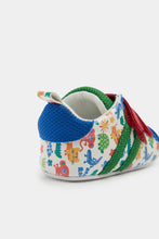 Load image into Gallery viewer, Mothercare Safari Pram Trainers
