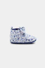 Load image into Gallery viewer, Mothercare Bluebird Pram Shoes
