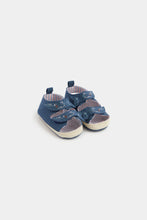 Load image into Gallery viewer, Mothercare Whale Pram Sandals
