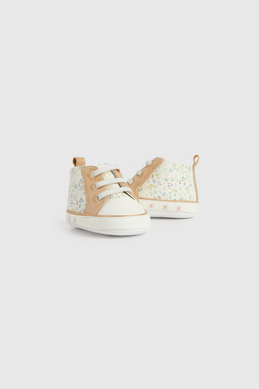Mothercare Meadow Pram Trainers