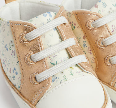 Mothercare Meadow Pram Trainers