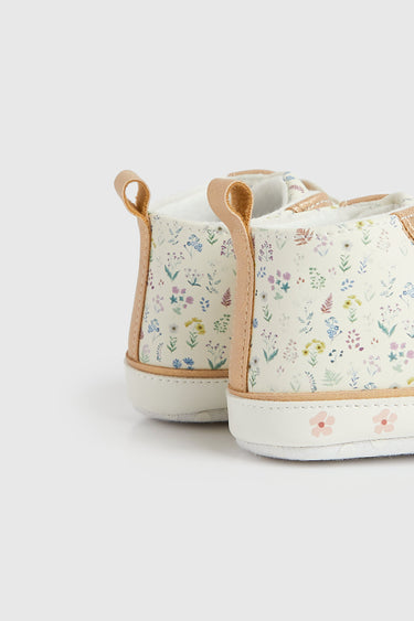 Mothercare Meadow Pram Trainers