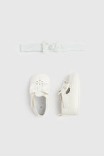Load image into Gallery viewer, Mothercare Pram Shoes and Headband Set
