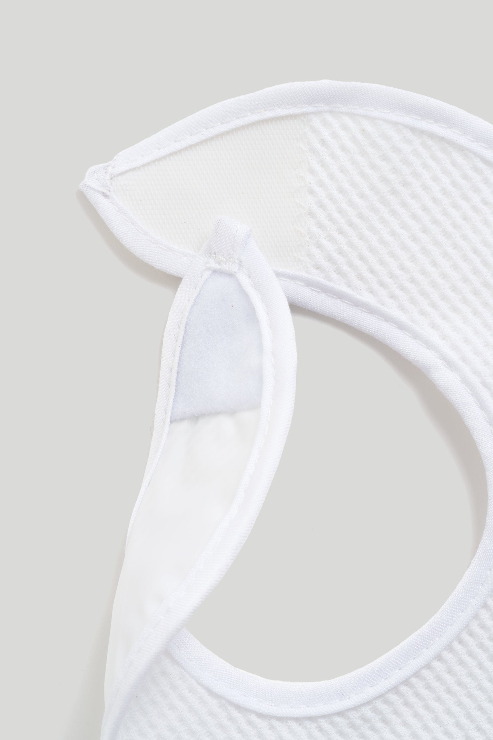 Mothercare Nb Textured White Bibs Pk3